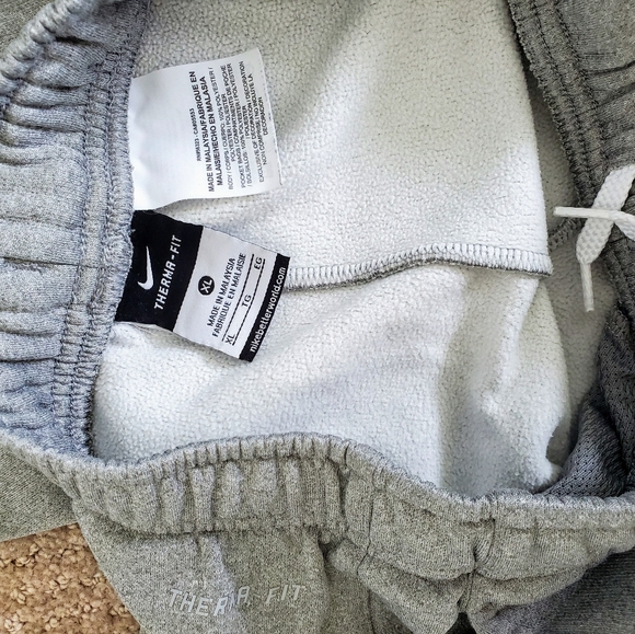Nike Therma Fit sweatpants joggers EUC sz XL - Picture 3 of 4